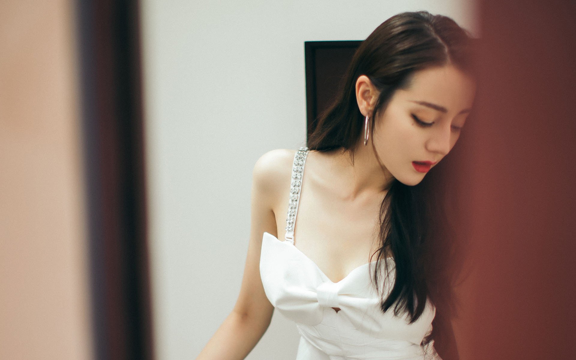 国际电竞盛典年度最强战队集结一堂，精彩对决引爆赛场，电竞国际比赛